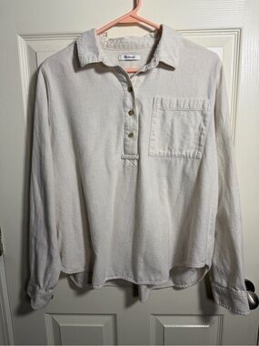 Women’s Madewell Oatmeal Ex-Boyfriend Popover Shirt, best for a Large